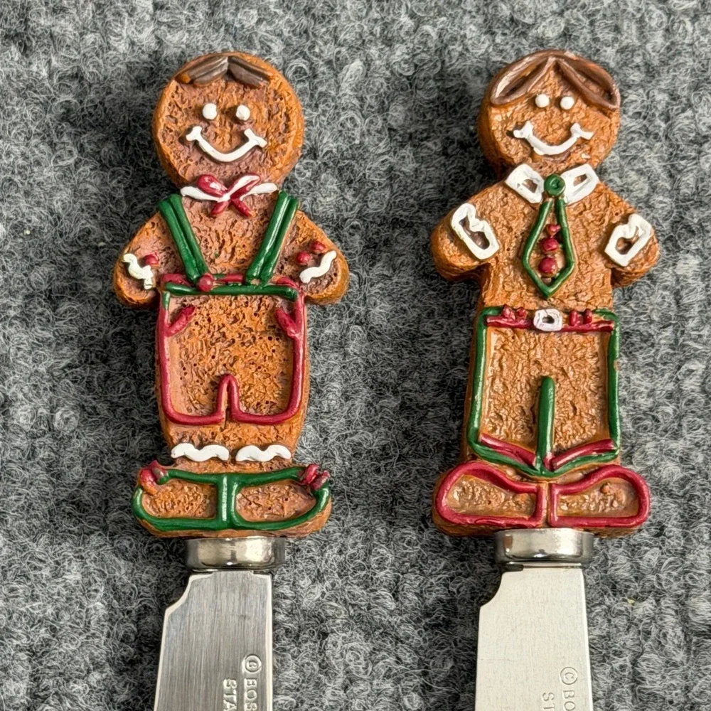 Boston Warehouse Holiday Gingerbread Cheese‎ Spreaders Set of 4 Butter Knives
